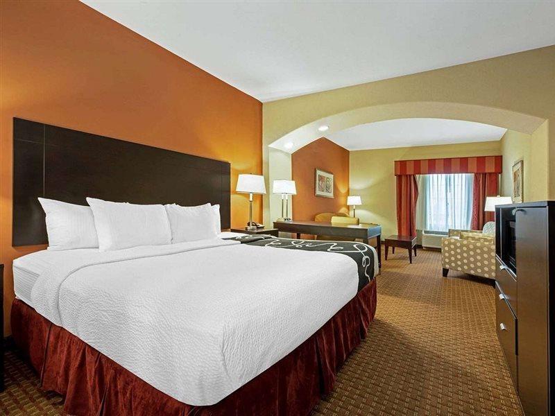 La Quinta By Wyndham Порт Артър Екстериор снимка