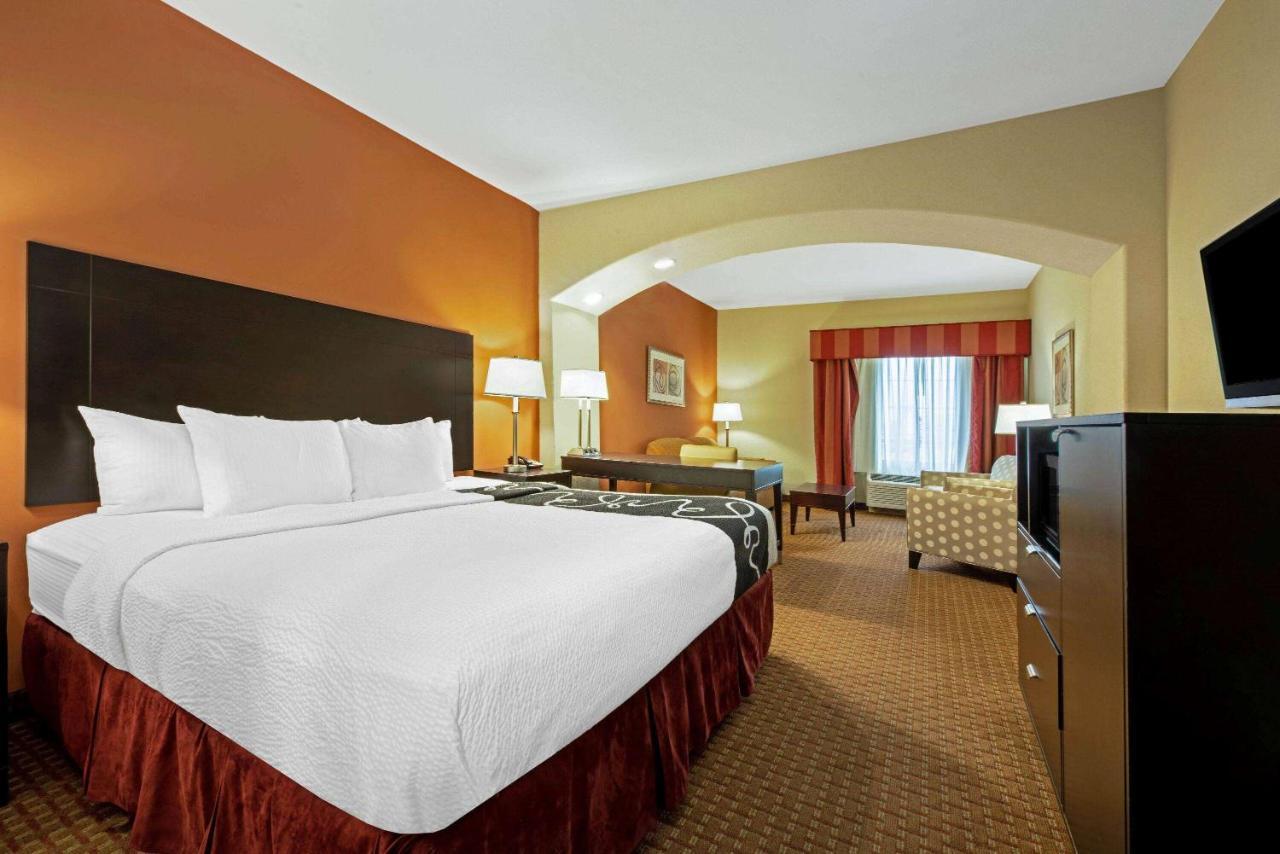 La Quinta By Wyndham Порт Артър Екстериор снимка