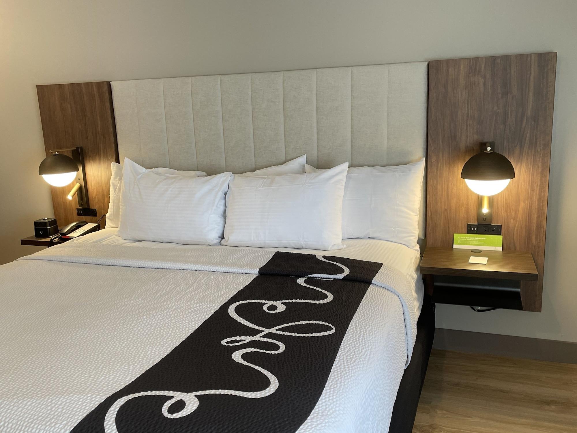 La Quinta By Wyndham Порт Артър Екстериор снимка