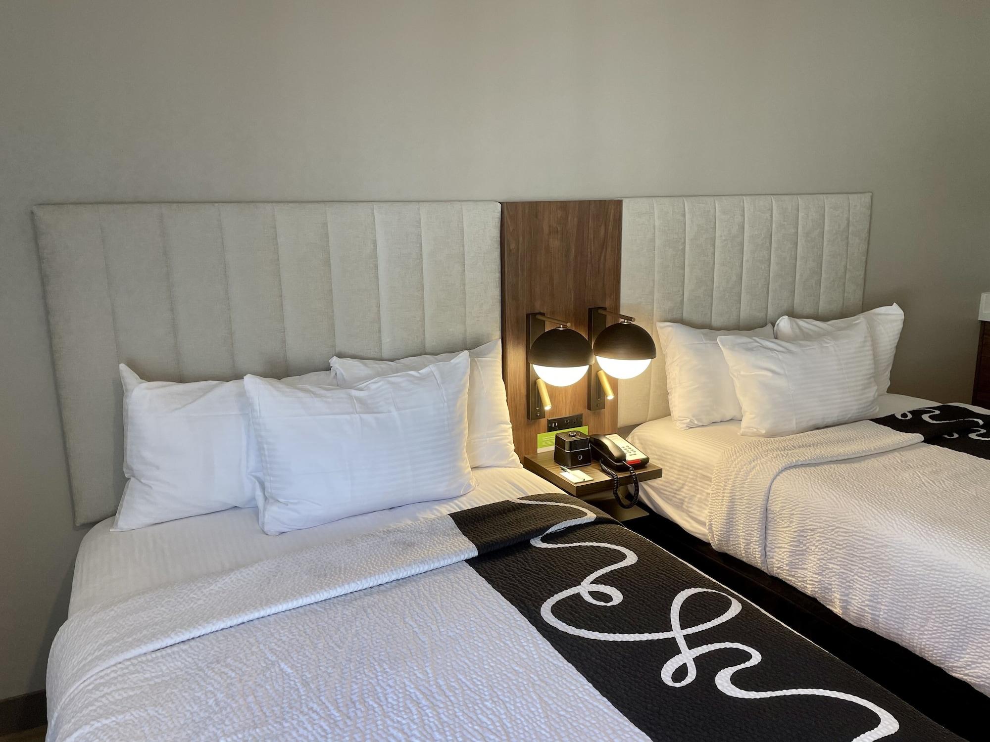 La Quinta By Wyndham Порт Артър Екстериор снимка